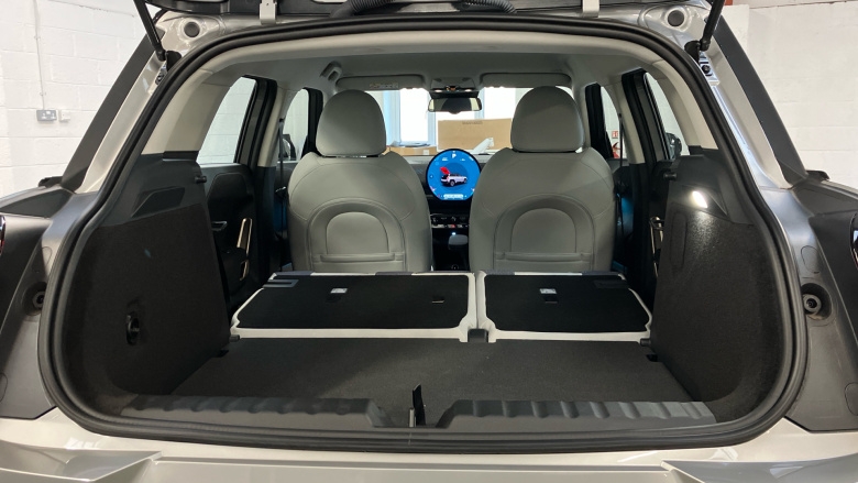 MINI Aceman 135kW E Classic 43kWh 5dr Auto Electric Hatchback